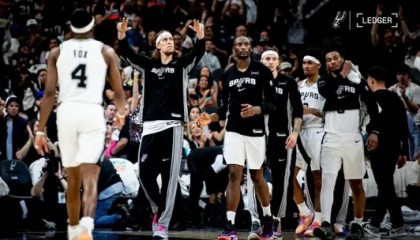 米奇谈失利：我们只是尽力打出自身水准，尝试不同阵容组合